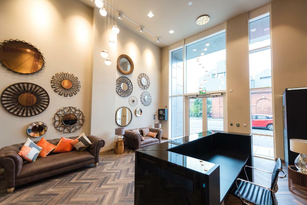 5 Star Brand New City Centre Apartment Belfast Eksteriør bilde