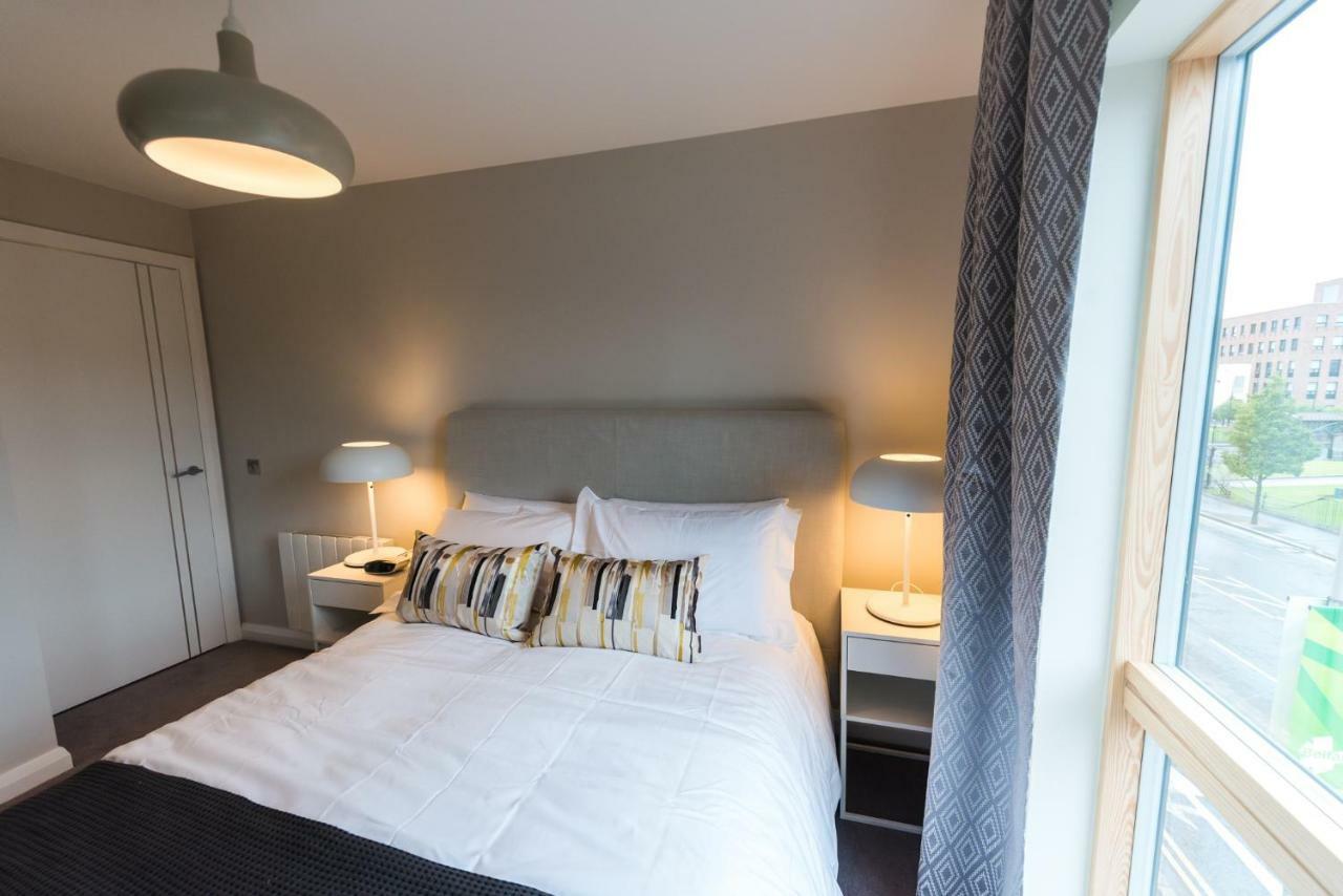 5 Star Brand New City Centre Apartment Belfast Eksteriør bilde