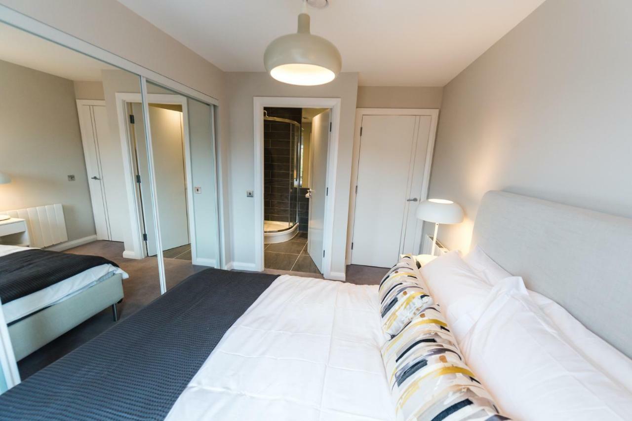 5 Star Brand New City Centre Apartment Belfast Eksteriør bilde