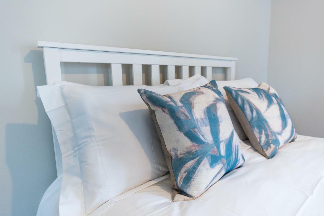 5 Star Brand New City Centre Apartment Belfast Eksteriør bilde