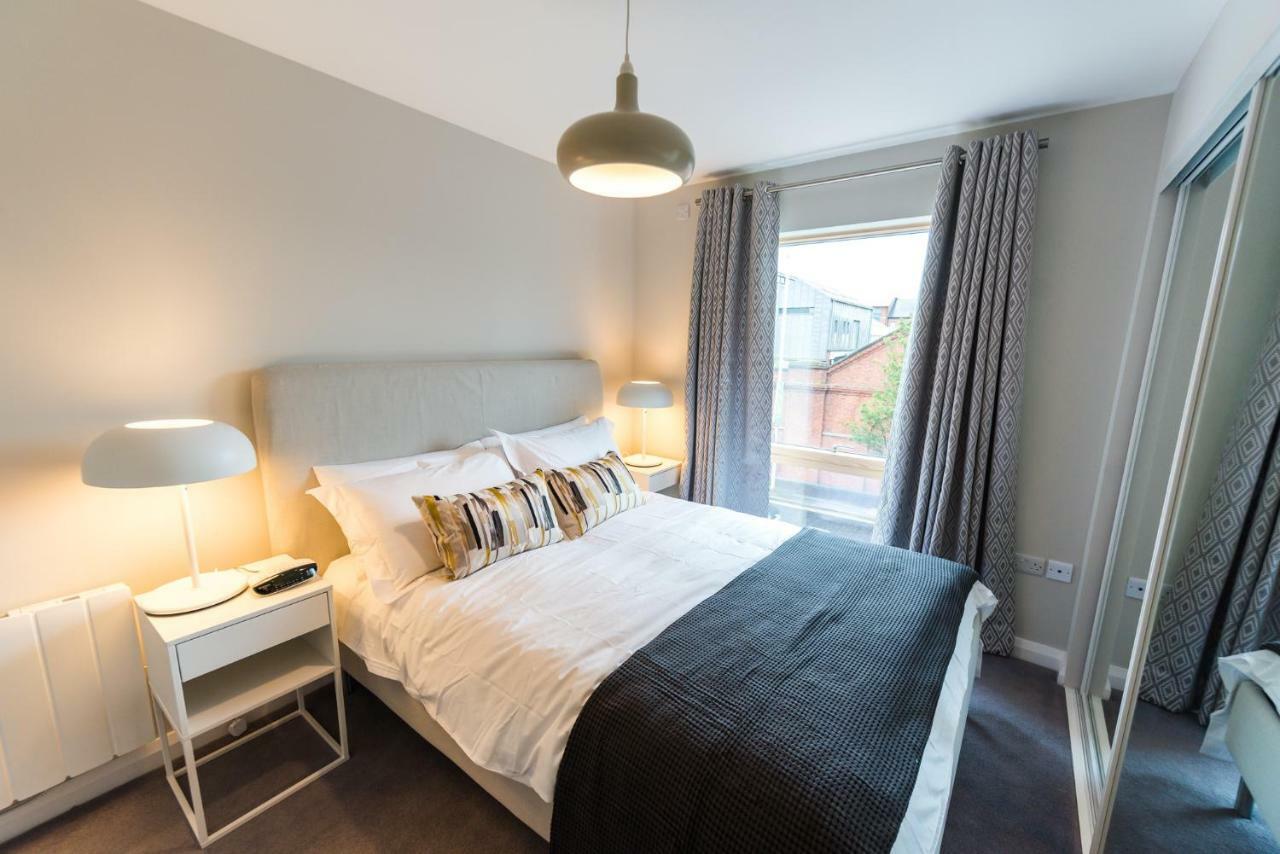 5 Star Brand New City Centre Apartment Belfast Eksteriør bilde